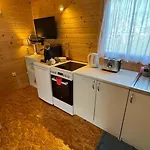 Privatunterkunft Karsibor De *