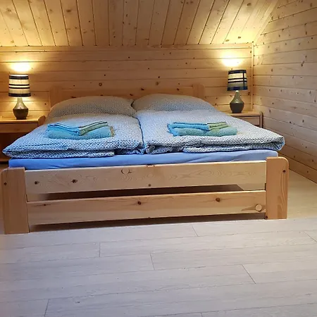 De Проживание в семье Karsibor